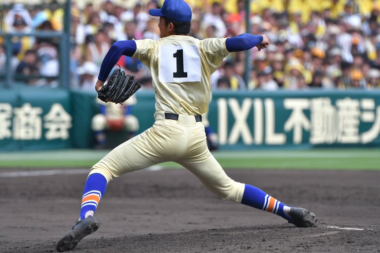2019年夏の甲子園決勝、履正社戦での奥川恭伸　©︎Hideki Sugiyama