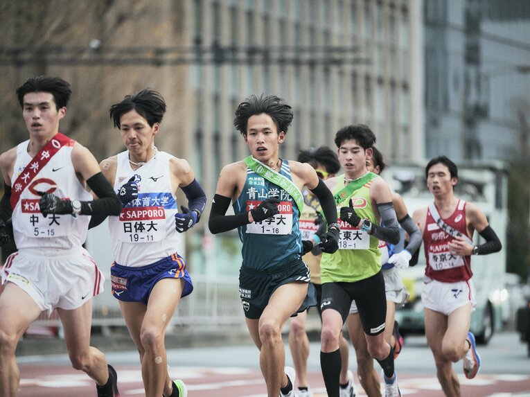 青学大・小河原は急遽決まった1区で粘りを見せたが… ©Yuki Suenaga