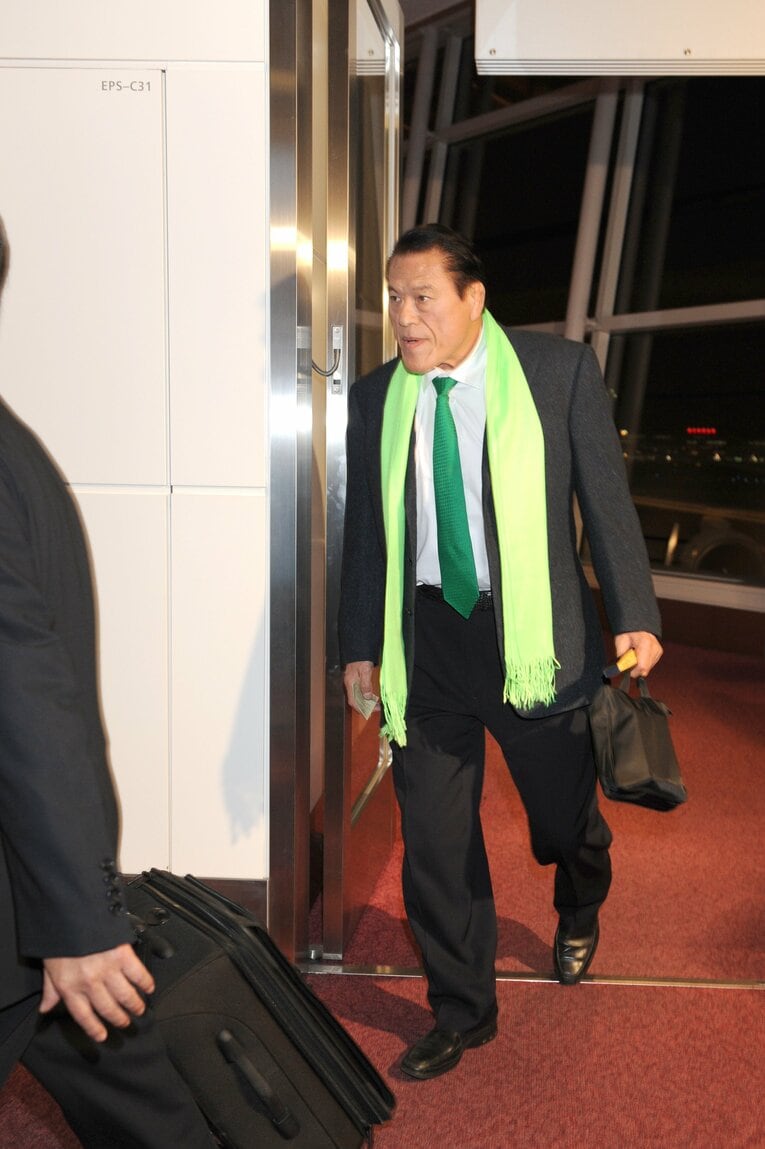 2013年、北朝鮮から帰国したアントニオ猪木　©Mami Yamada