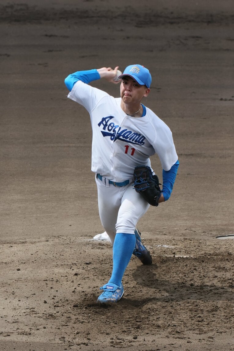 大学ジャパン合宿で見せた中西の投球フォーム　©Shigeki Yamamoto