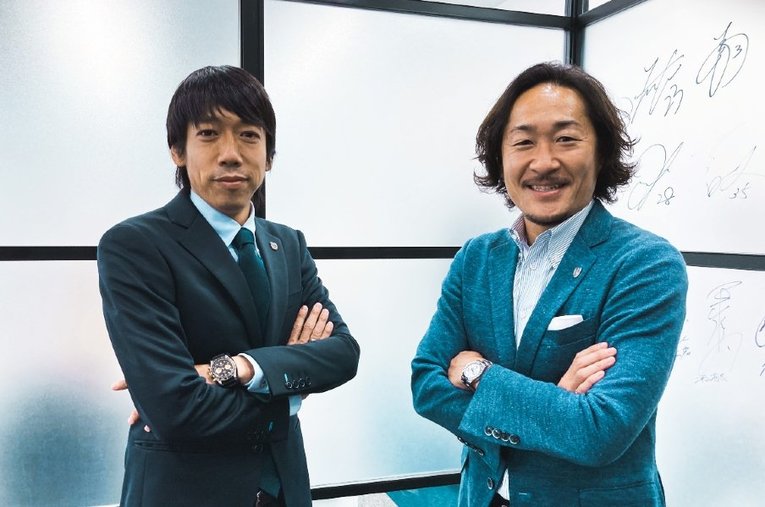 「多摩川クラシコ」を前に、両クラブを代表するレジェンド対談が実現。試合の見どころと当時のダービーを振り返ってもらった ／ photograph by Yoshiaki Matsumoto