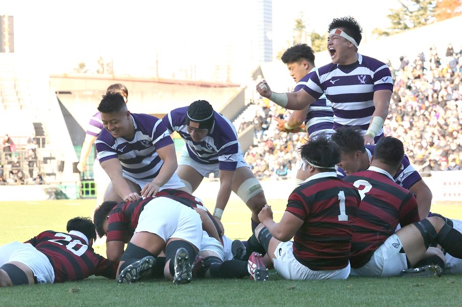 ラグビー早明戦「対抗戦で負け→大学選手権でリベンジ」は過去に何度? 実力拮抗の“新時代” 明暗を分けた原点回帰とシンプルなミス<Number Web> photograph by Sankei Shimbun