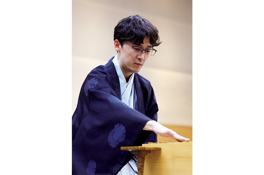 “最強を倒した男”伊藤匠にズバリ聞いた「藤井聡太との棋力差」その答えは…？ 王座戦五番勝負を前に明かした本音「相変わらず強いです」＜Number Web＞ photograph by JIJI PRESS