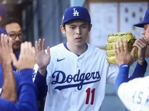 ドジャース佐々木朗希「配置転換はむしろこの時期で良かった」元メジャー右腕が解説“リリーフの準備”日米の違い…肩の作り方や連投「即適応できた理由」
