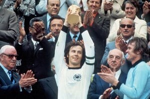 「彼には驚かされた」ベッケンバウアーが明かす、全盛期の自分を思い出した“大好きな現役選手”とは？