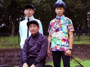 「お父さんと競馬の話をずっとして…」横山典弘と息子たちの“微笑ましい父子関係”…武豊も「刺激を受けずにはいられません」〈56歳の誕生日〉＜Number Web＞ photograph by Takuya Sugiyama
