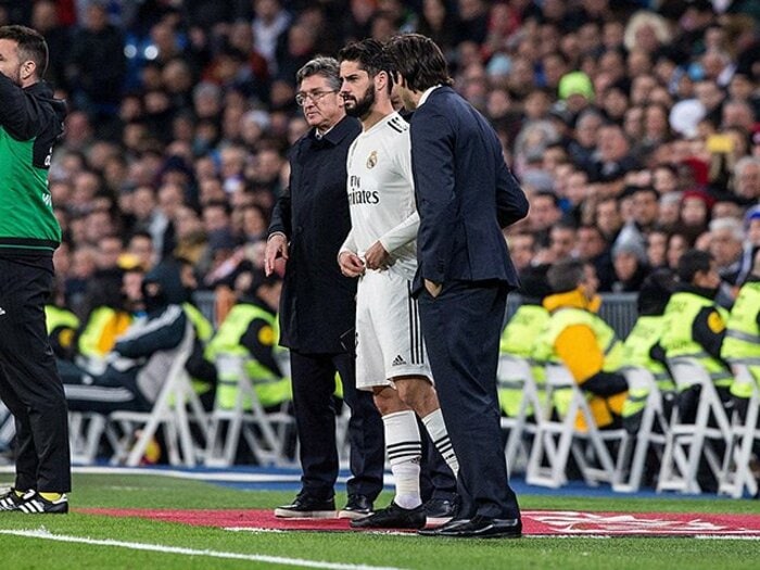 マドリーのイスコが荒れに荒れて。グアルディオラのシティへ移籍か？＜Number Web＞ photograph by Uniphoto press