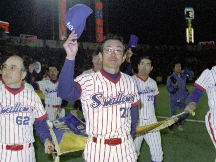 酒もタバコも麻雀も禁止…広岡達朗の代名詞“管理野球”の実態「呑まなやってられないでしょ」ヤクルトOBの証言「伊勢さん、マズいよ。丸見えだよ」＜Number Web＞ photograph by KYODO