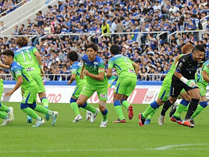 英国で起きた指導者の人種差別と、曹貴裁前監督の処分で感じたこと。＜Number Web＞ photograph by Getty Images