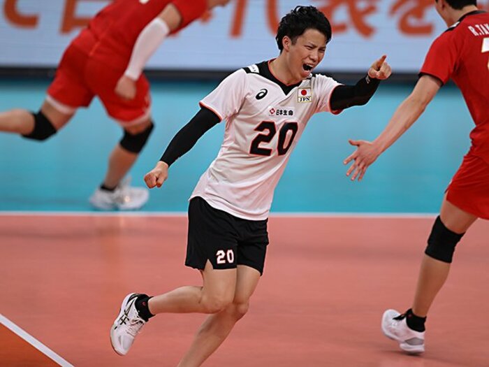 歴代の“守備職人”が徹底解説! バレー男子代表リベロに山本智大が選ばれた理由とは?「今の日本には石川と高橋がいる」<Number Web> photograph by Takahisa Hirano