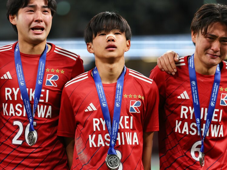 GOLDWIN 背番号7 亀田歩夢　日本代表　Mサイズ非売品！選手支給品！ J3から始めたい」国立5万人を驚かせた“異色の小さなドリブラー”流経大