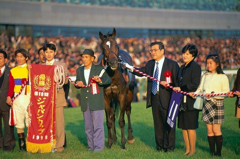 JCを制したエルコンドルパサーと蛯名正義 ／ photograph by Keiji Ishikawa