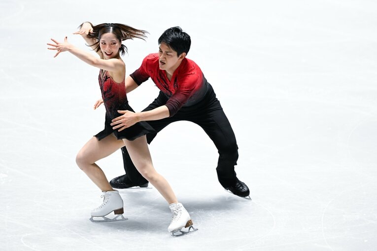 全日本選手権SP。三浦に左肩脱臼のアクシデントがあった【スワイプするとそのほかの写真もご覧になれます】　©Asami Enomoto