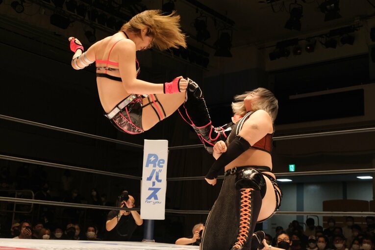 桜井まい「これだけやって負けられない」“フェリス卒のお嬢様”がスターダムの人気女子プロレスラーになった理由…アンチには「感謝してます」(46)