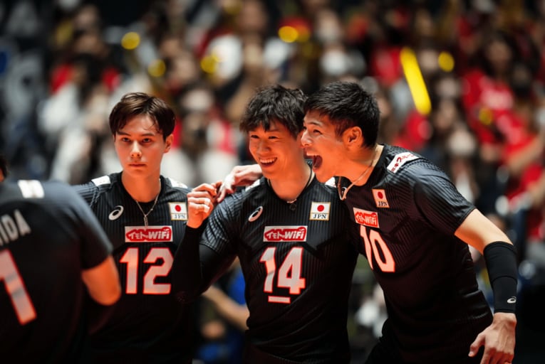 高橋藍、石川祐希、高橋健太郎（パリ五輪予選トルコ戦）©︎FIVB