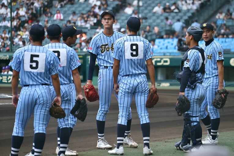 【激闘甲子園の記憶】“1つ頭が抜けた”東海大相模198cmエース藤田琉生とスケールの大きすぎる投球フォーム　©Hideki Sugiyama