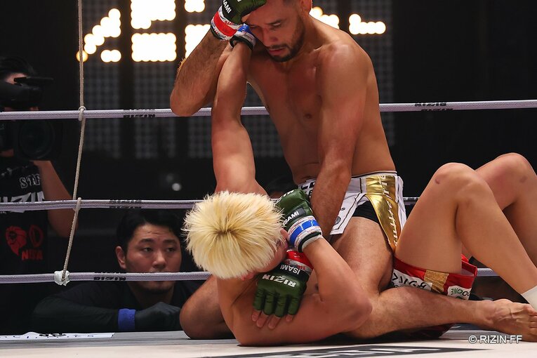 『RIZIN.43』クレベル・コイケvs.鈴木千裕　©RIZIN FF