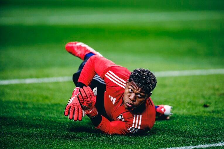 【森保ジャパン、14人のコアメンバー】鈴木彩艶（1枚目／全14枚） ©Kiichi Matsumoto