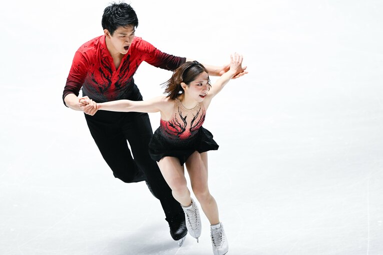 三浦は痛みをこらえて演技を行っていた