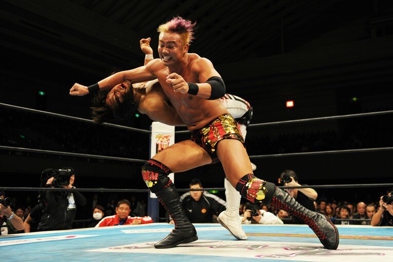 オカダ・カズチカは棚橋弘至をレインメーカーで仕留めた　©Essei Hara