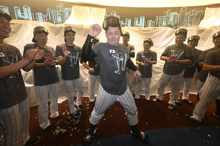 WBC後の祝勝会（全14枚／代表撮影） ©Naoya Sanuki