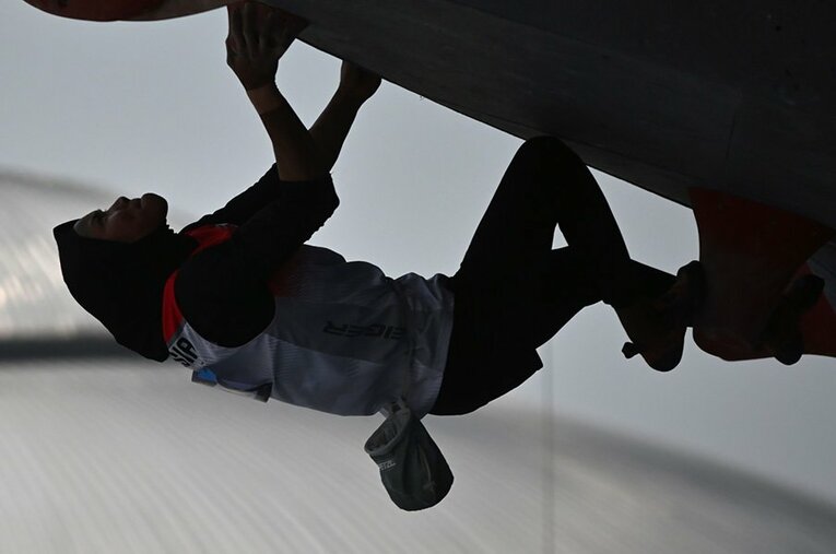 今回のアジア選手権はインドネシアでの大会ということもあり、ヒジャブ着用の選手も見られた。 ／ photograph by AFLO