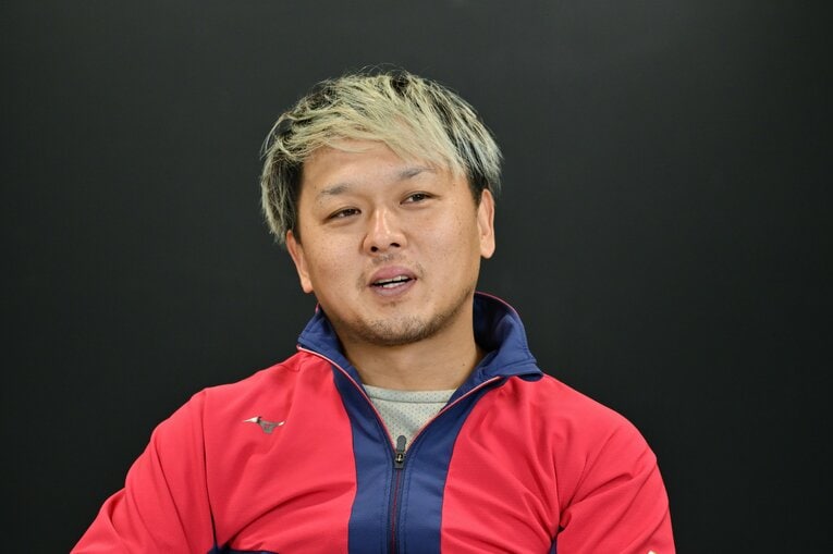 NumberWebのインタビューに応じた千葉ロッテ田村龍弘（30歳）　©Hideki Sugiyama