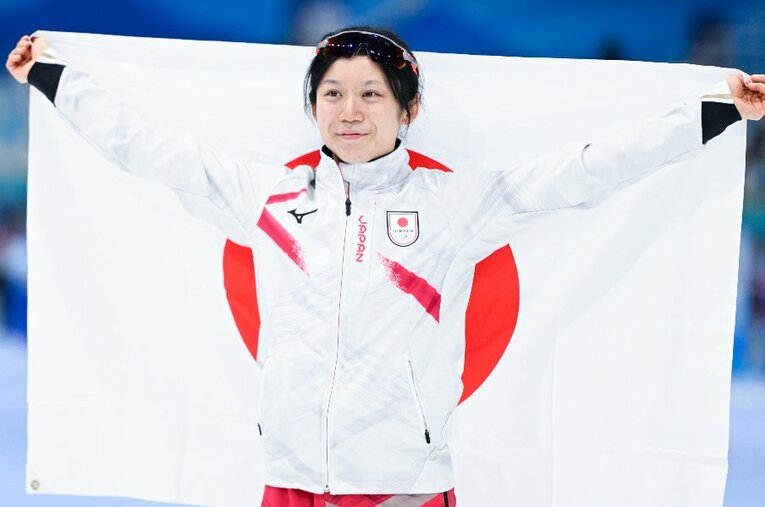 最終種目の1000mで個人初の金メダルを獲得した高木美帆。日本の女子アスリート史上初となる1大会4個のメダルを手にした ／ photograph by Asami Enomoto／JMPA