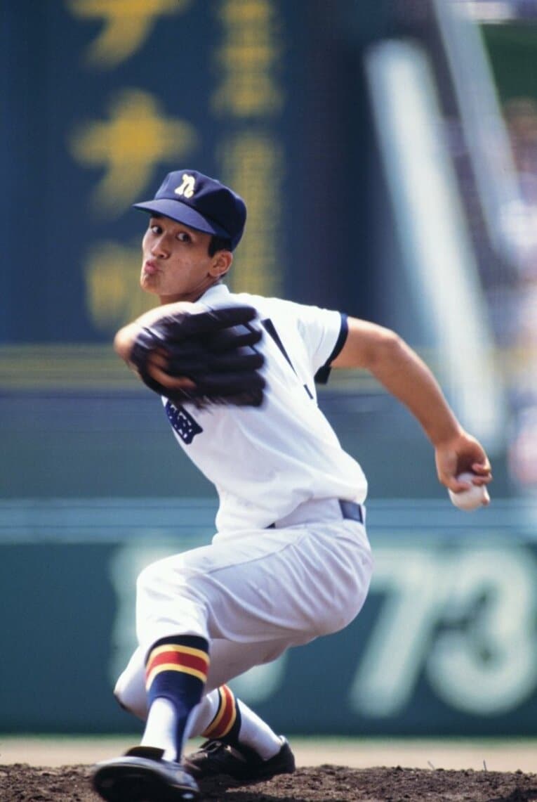 黒木知宏／延岡学園 ／ photograph by Katsuro Okazawa/AFLO