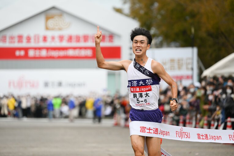 最終区間6区でゴールする鈴木　©Nanae Suzuki