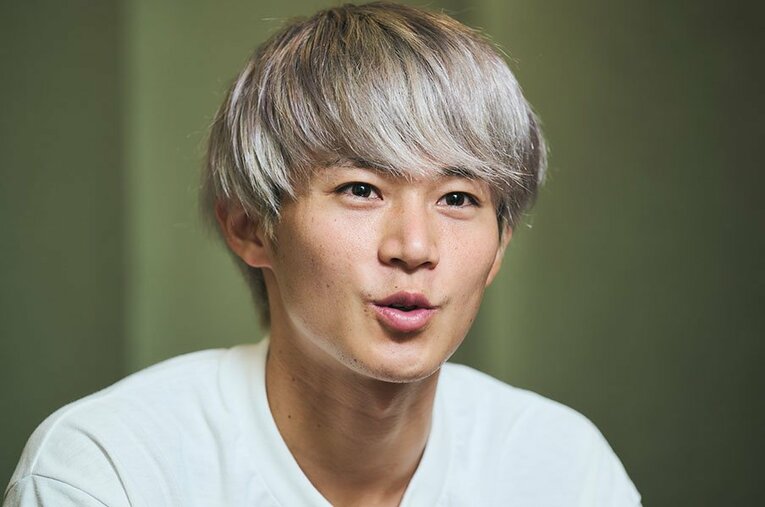 ランニングをメインとした動画投稿を行い、インフルエンサーとして活躍する三津家貴也さん。本人にTikTokで話題になるまでの話を聞いた ／ photograph by Yuki Suenaga