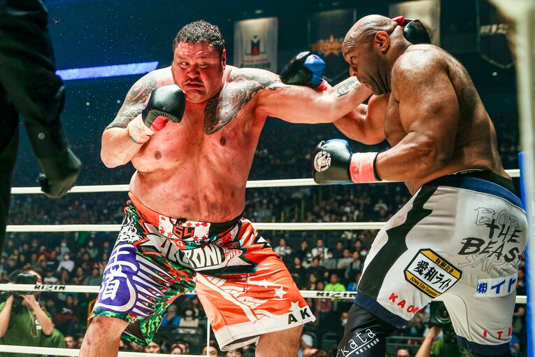 2015年大晦日の再戦。ボブ・サップとの激しい殴り合い　©RIZIN FF Susumu Nagao