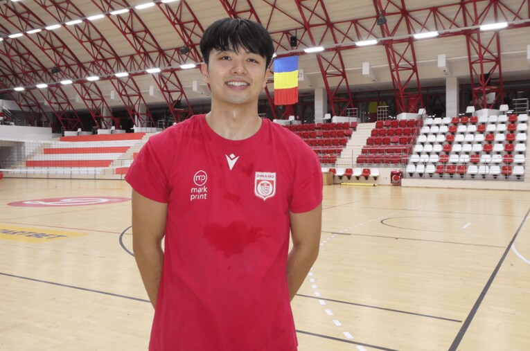 今季ディナモ・ブカレスト（ルーマニア）でプレーする山本龍。バレーボールだけでなく語学習得にも奮闘中だ　©Noriko Yonemushi