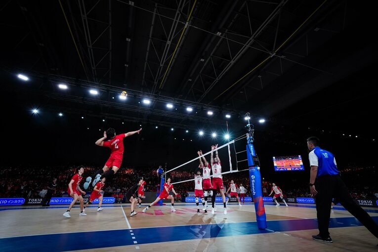 宮浦健人（VNLポーランド戦）　©︎Volleyball World