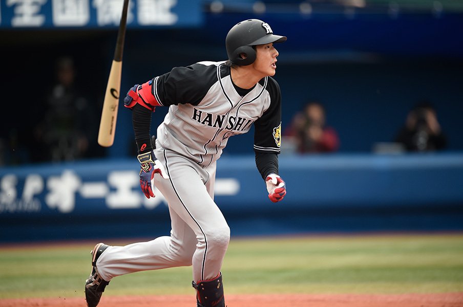 若虎の未来は本塁打王か、盗塁王か!?横田慎太郎の底知れぬ成長曲線。<Number Web> photograph by Naoya Sanuki