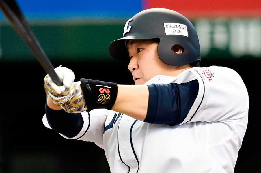 「殿堂入り級の三振王」中村剛也が偉大だから山川穂高も… 清原和博超え38歳おかわりさんが“ぽっちゃり野球少年”の夢なワケ<Number Web> photograph by Nanae Suzuki