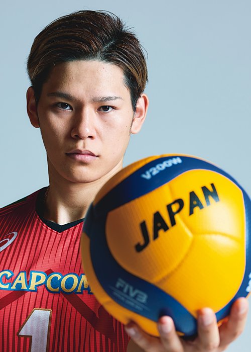 日本代表の「左のエース」として君臨する西田有志。強烈なスパイクが持ち味