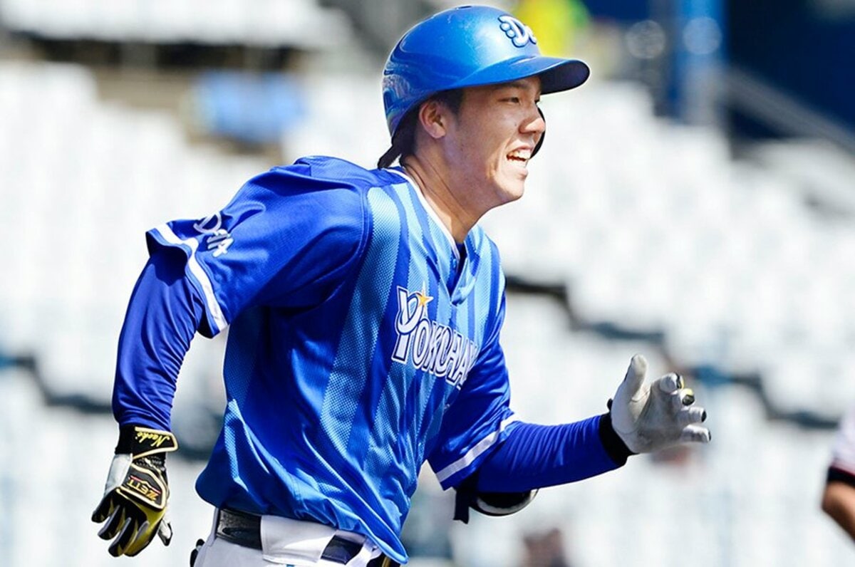 自ら戦力外 でトライアウト 梶谷隆幸 先輩 のスマホでdena入団 初本塁打 母の死を経て 白根尚貴29歳は今 何をしている トライアウト プロ野球 Number Web ナンバー