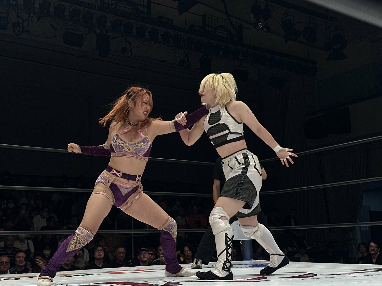 同期の鉄アキラとの対戦。「絶対に負けたくない」とライバル意識を語る