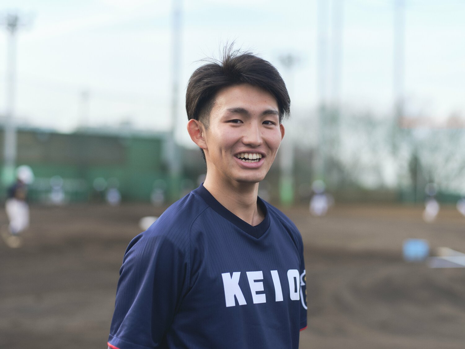 内野守備担当の片岡朝陽コーチ　©︎Yuki Suenaga