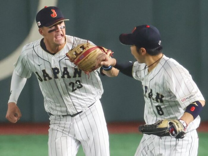 「ヌートバーは日本の野球に慣れようと…」近藤健介が語る“本当のスゴさ”…ジョークとジェスチャーが生んだ「たっちゃん＆コンちゃんの絆」＜Number Web＞ photograph by AFLO