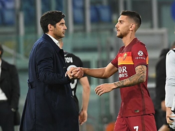  “嘘ばかりのメディア”に仏頂面の指揮官フォンセカが激怒！ 「ローマを応援すべきだ」と口撃するワケ＜Number Web＞ photograph by Getty Images