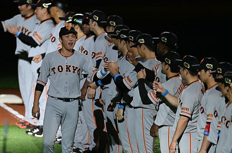 2020年日本シリーズ第3戦、試合前の坂本勇人。セ・リーグ3連覇、打倒ソフトバンクへ主将にかかる期待は大きい ／ photograph by Naoya Sanuki