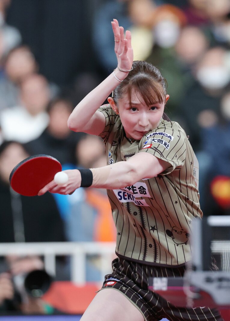 敗れた早田は張本を「できないことがほんとうにない」と評した　©JIJI PRESS