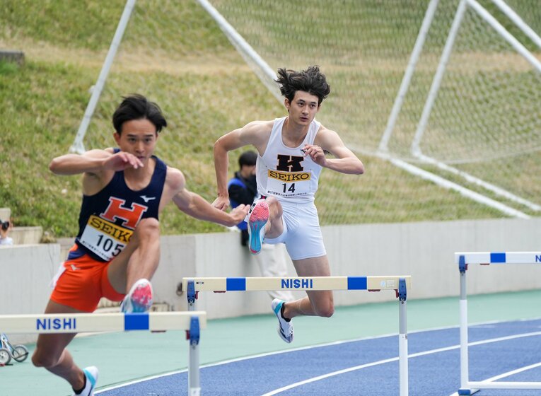今季初戦の東京六大学対校では400ｍハードルで圧勝　©Satoshi Wada