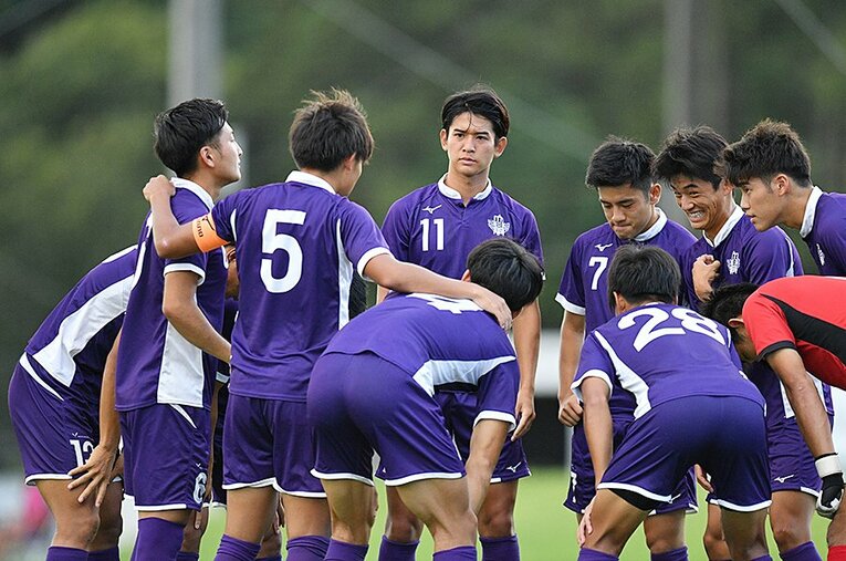 明治大学の来季Jリーグ内定者はすでに8人。実績とともに大学サッカー界を牽引している存在だ ／ photograph by  MATSUO.K/AFLO SPORT