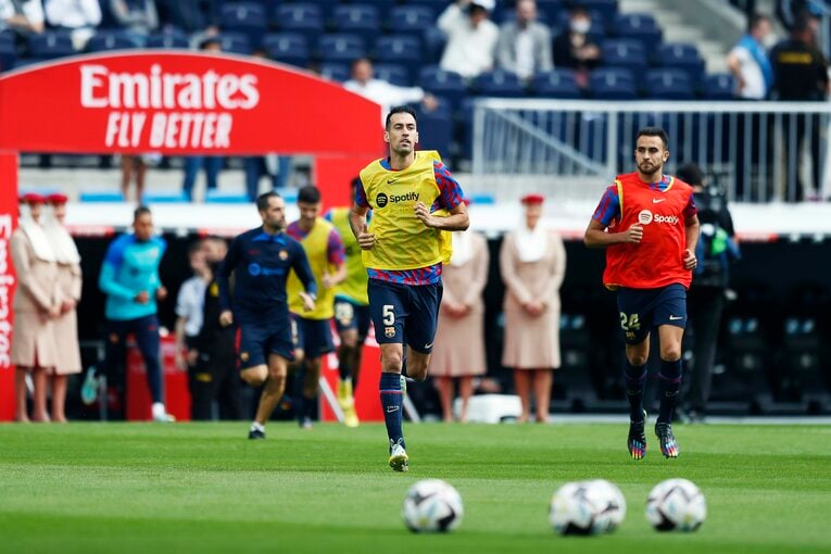 バルサの「タレント頼みで大雑把な攻撃＋脆いDFライン」危機的な不甲斐なさ… “盤石マドリーと明暗くっきりクラシコ”を撮った(7)