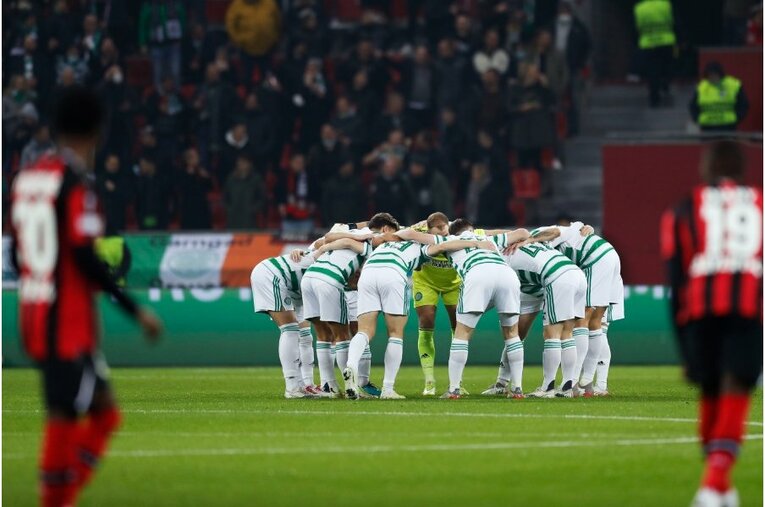 古橋亨梧のスパイクに「日の丸とKyogo」 セルティックでの絶好調ぶりを撮って体感した“スピードと日本代表での期待”(10)