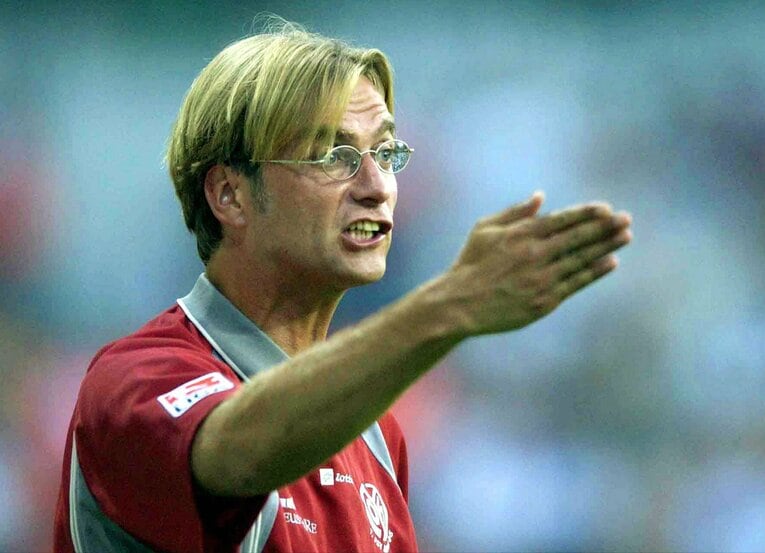 クロップの監督キャリアが始まったのは2001年。きっかけは同僚たちの“推薦”だった ©Getty Images