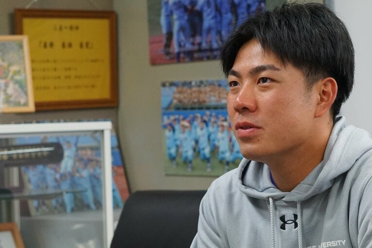 インタビューに応える佐々木大夢（日体大4年） ©Kei Nakamura